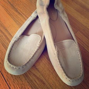 Taryn Rose Kristine Driving Loafers 8.5